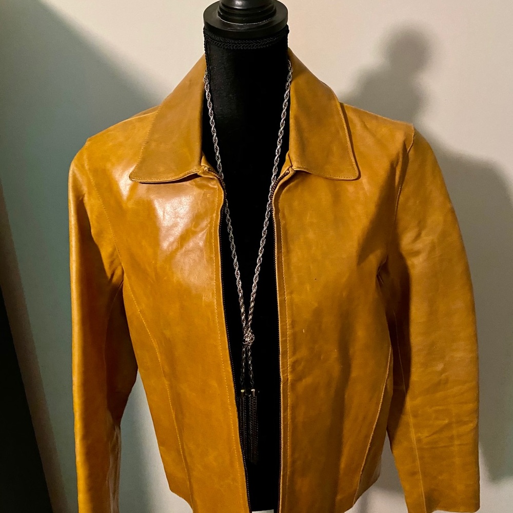 Leather jacket - Picture 4 of 5